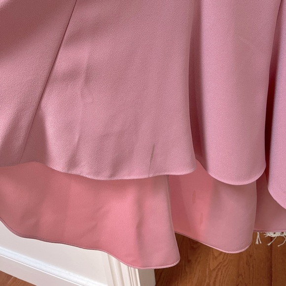 Aqua Dresses Women's Crepe Ruffled V-neck Sleeveless High Low Gown - XS - Picture 4 of 7